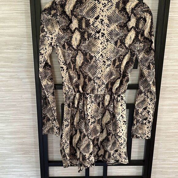 NWT blue blush python cream black long sleeve tunic top mini dress size small - Picture 5 of 7